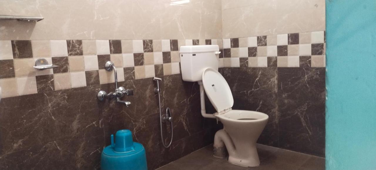 J J Homes Ooty Εξωτερικό φωτογραφία