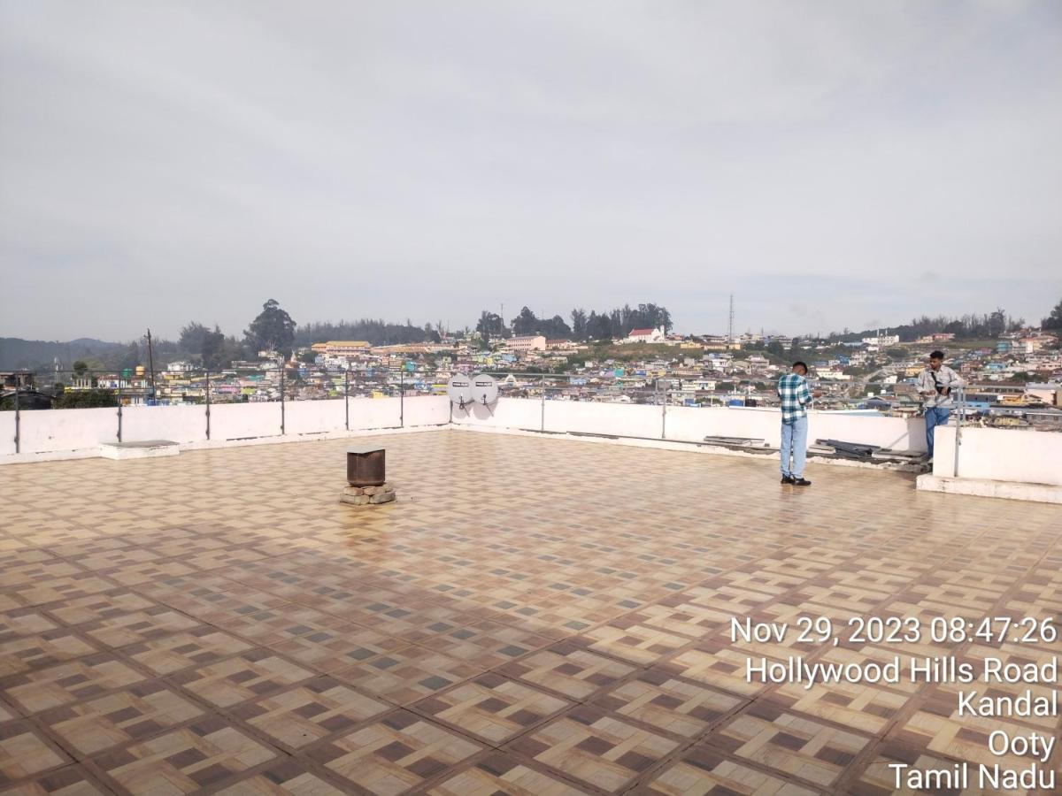 J J Homes Ooty Εξωτερικό φωτογραφία