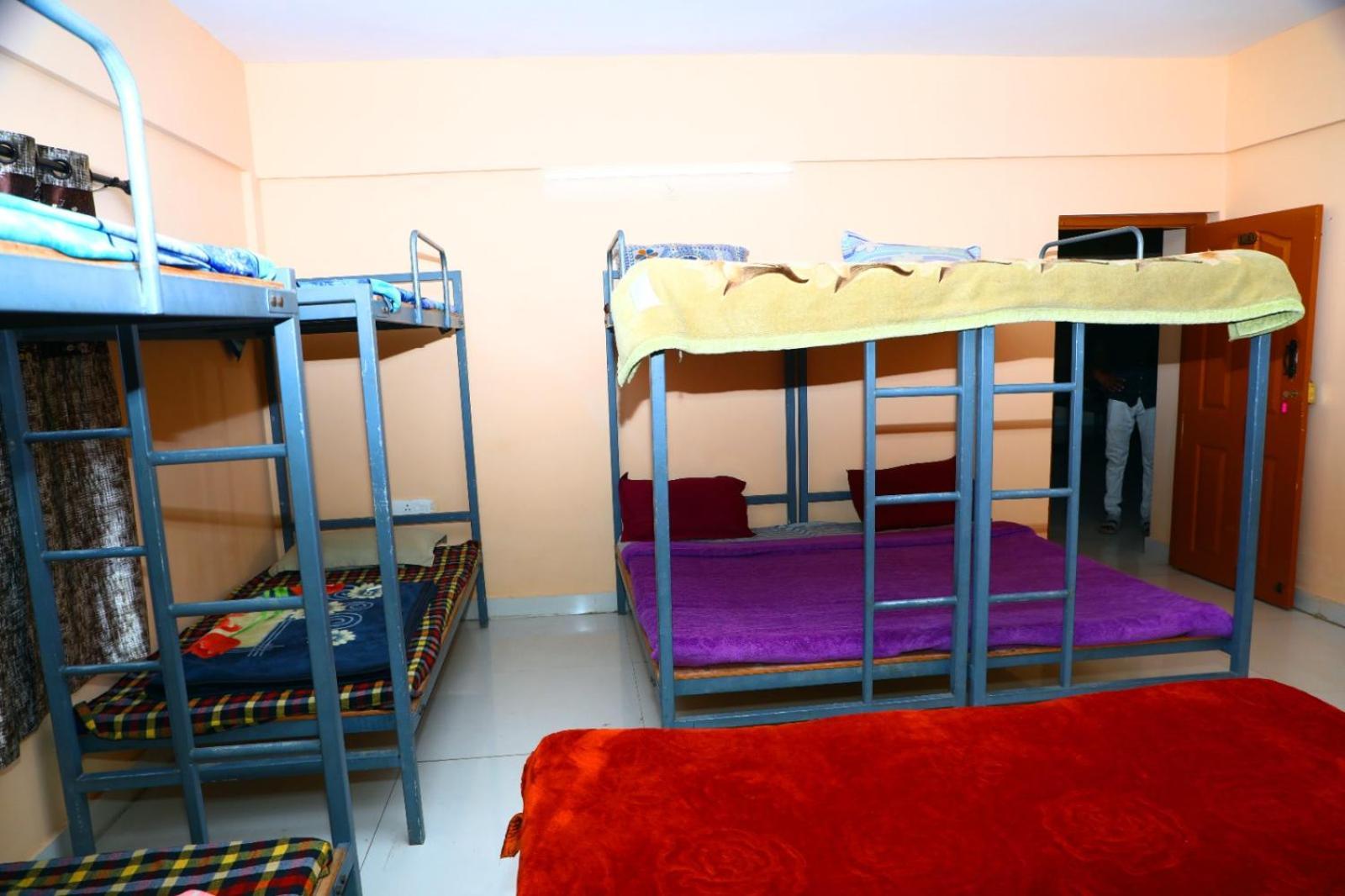 J J Homes Ooty Δωμάτιο φωτογραφία