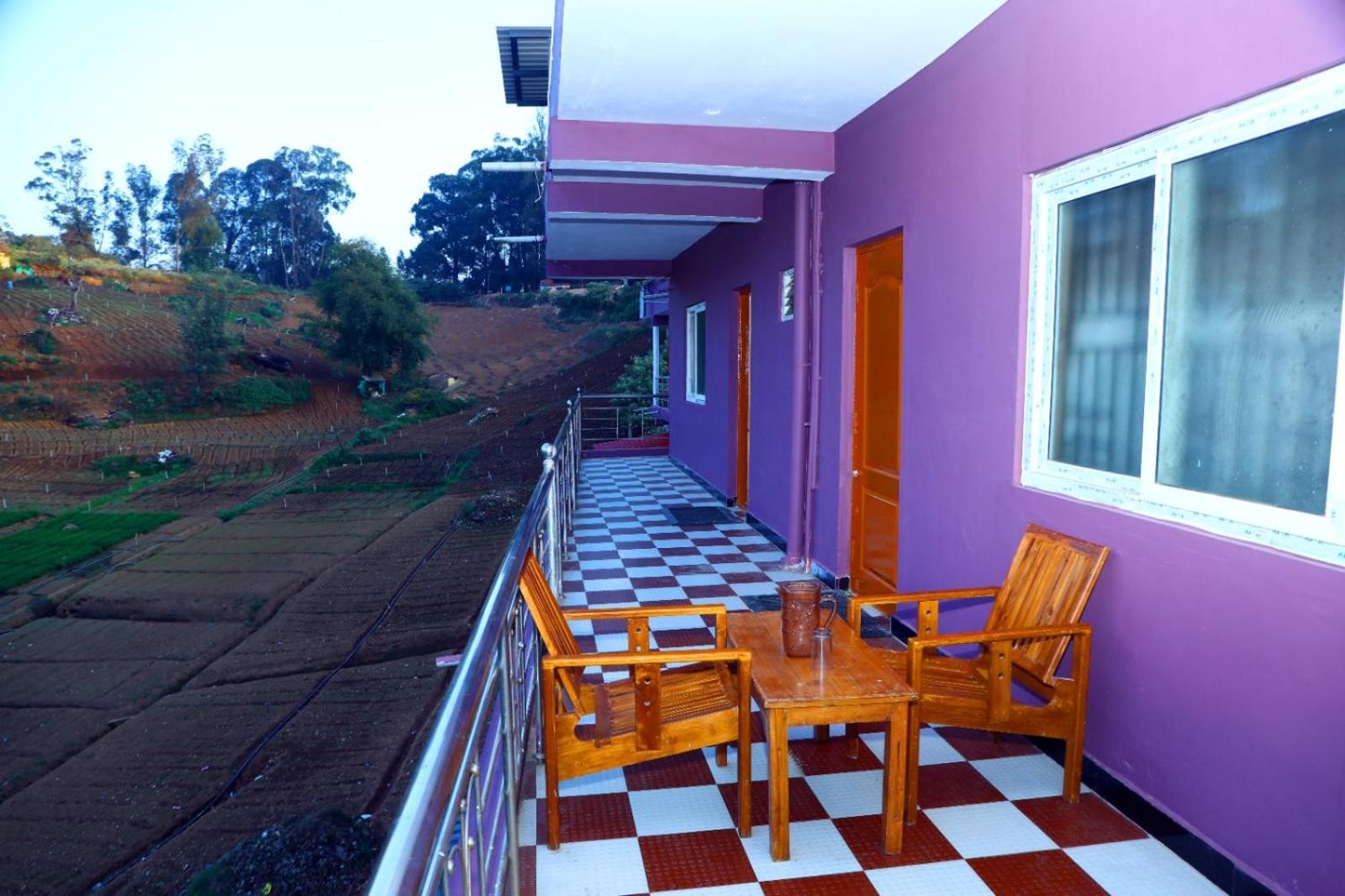 J J Homes Ooty Δωμάτιο φωτογραφία