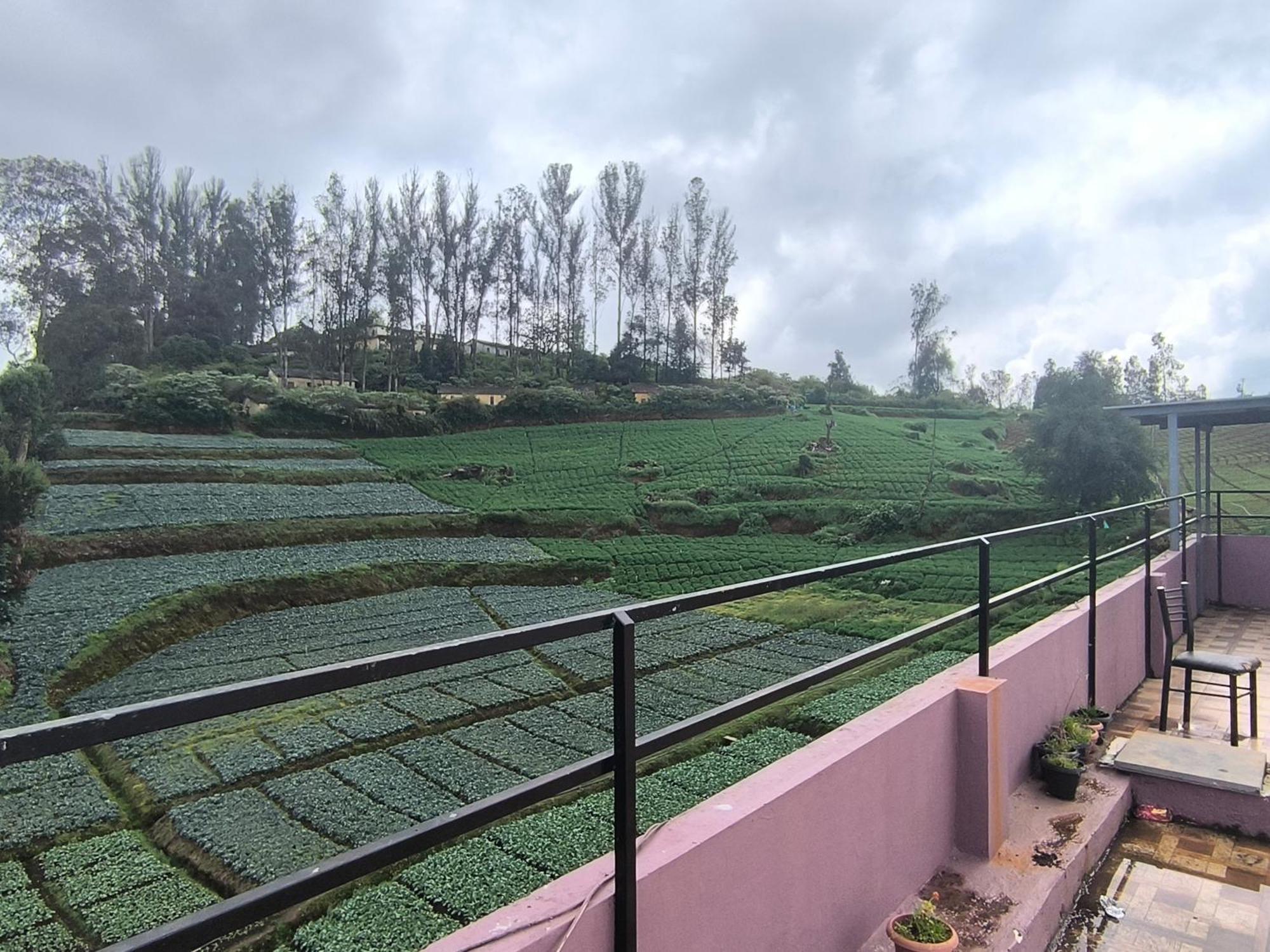 J J Homes Ooty Εξωτερικό φωτογραφία